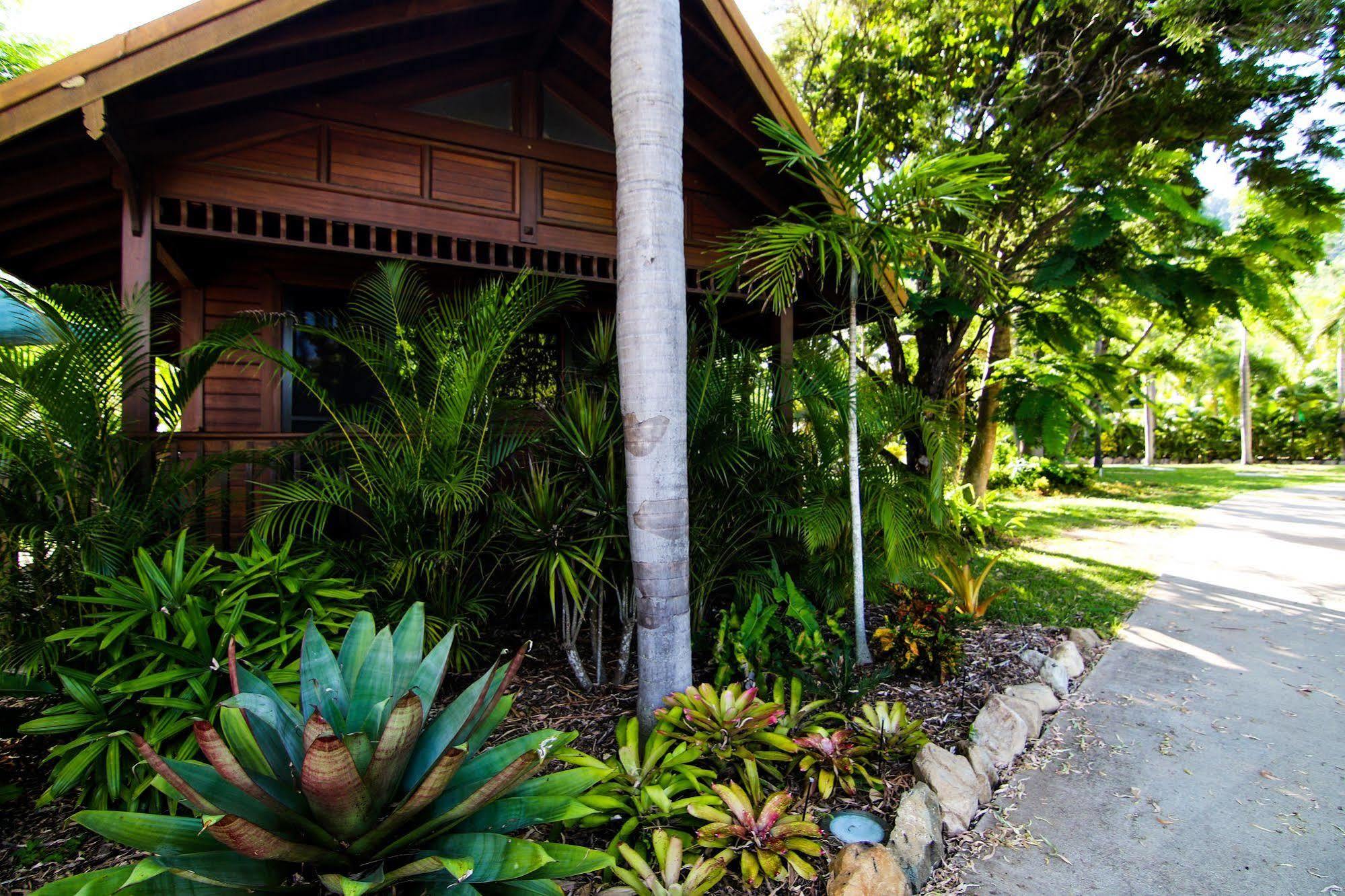 Nrma Airlie Beach Holiday Park Hotel Exterior photo