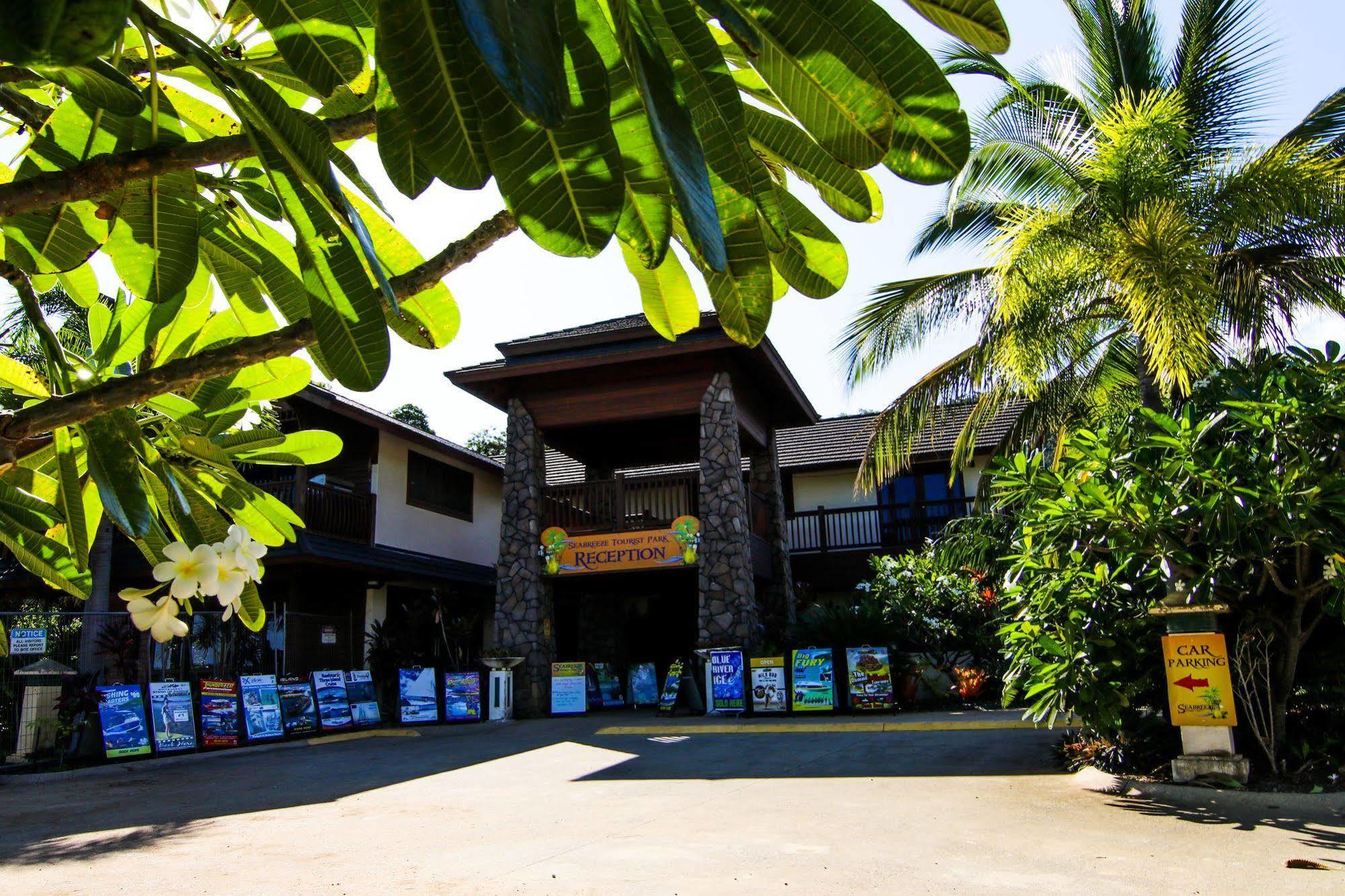 Nrma Airlie Beach Holiday Park Hotel Exterior photo